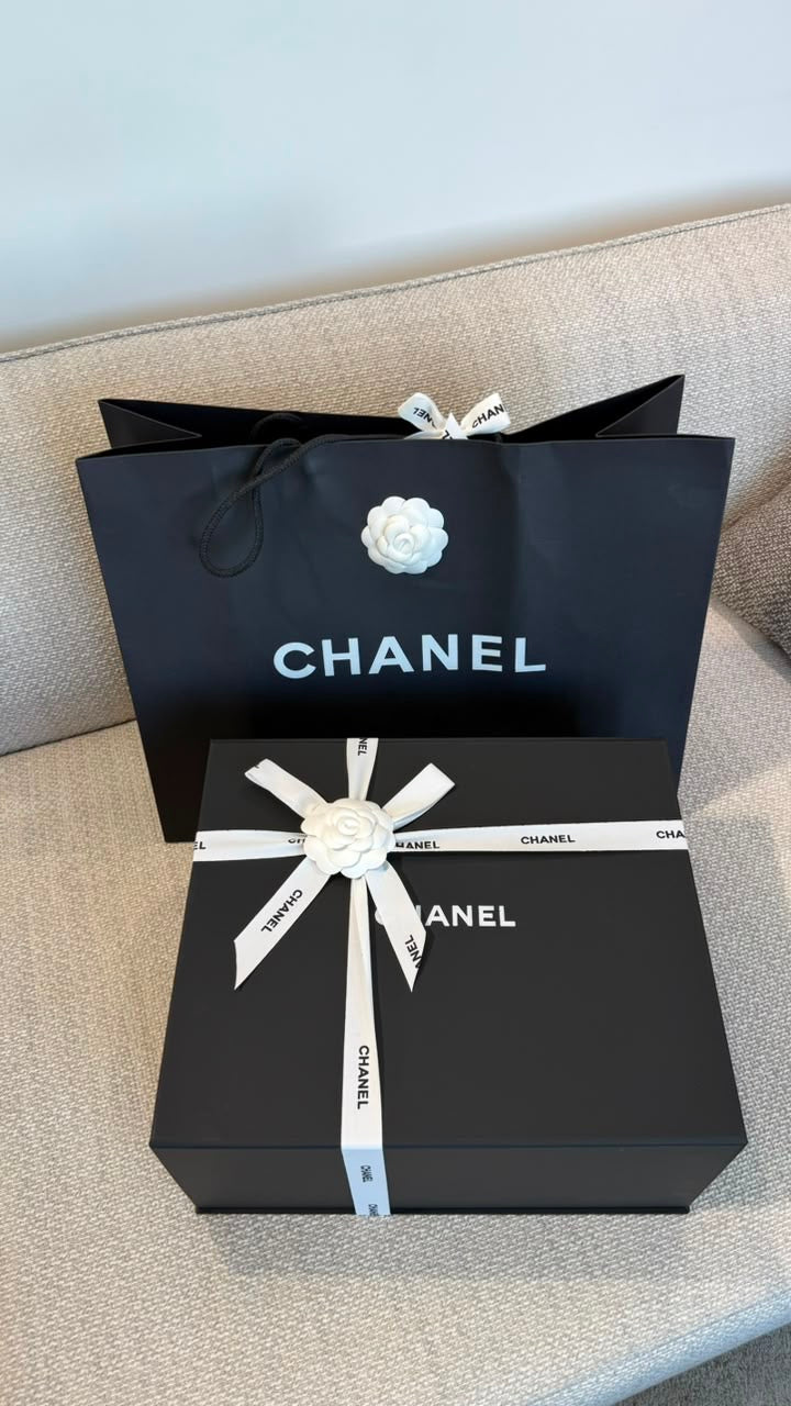 Shopping bag brown