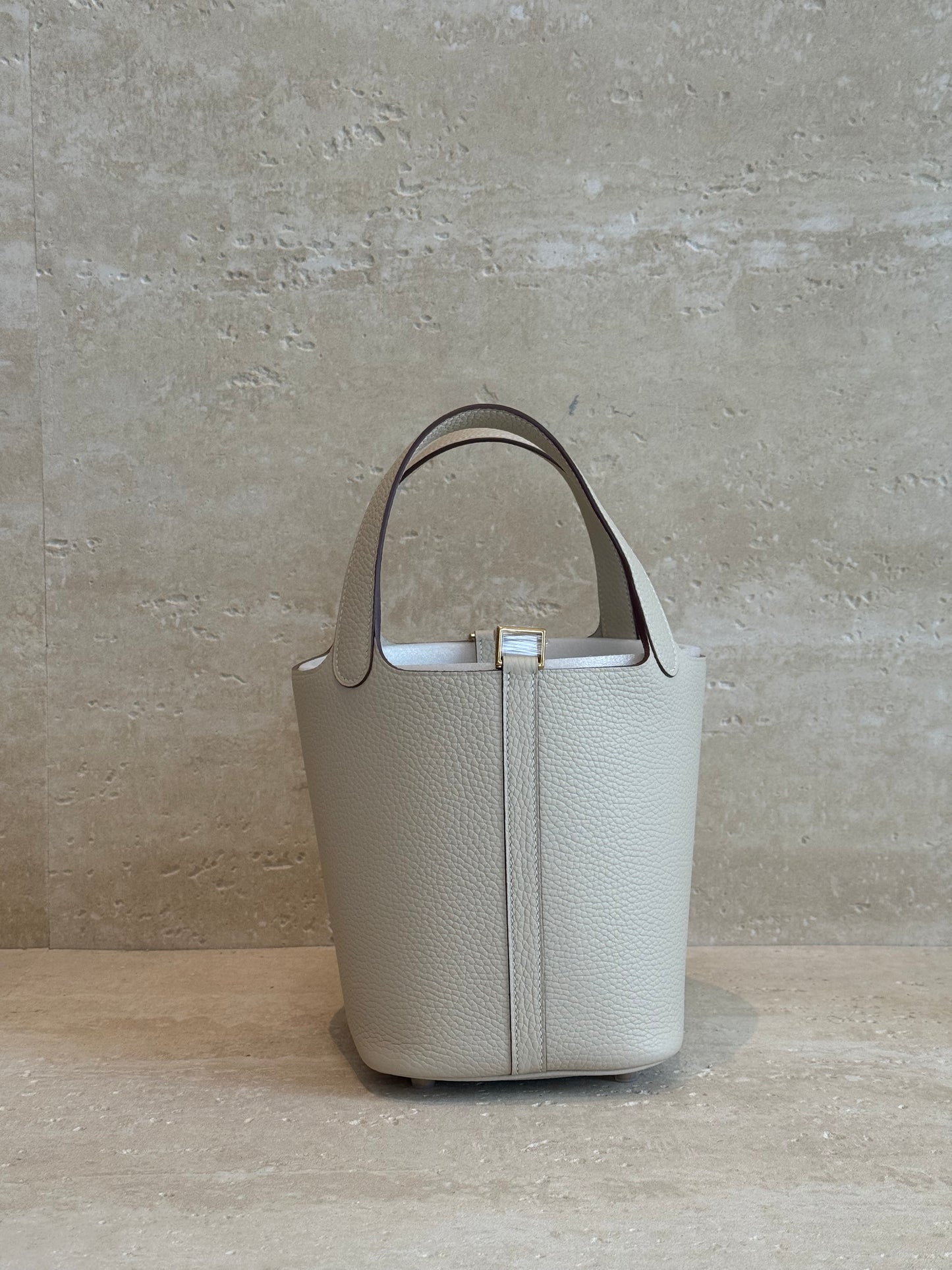 Hermès Picotin 18 — Off-White
