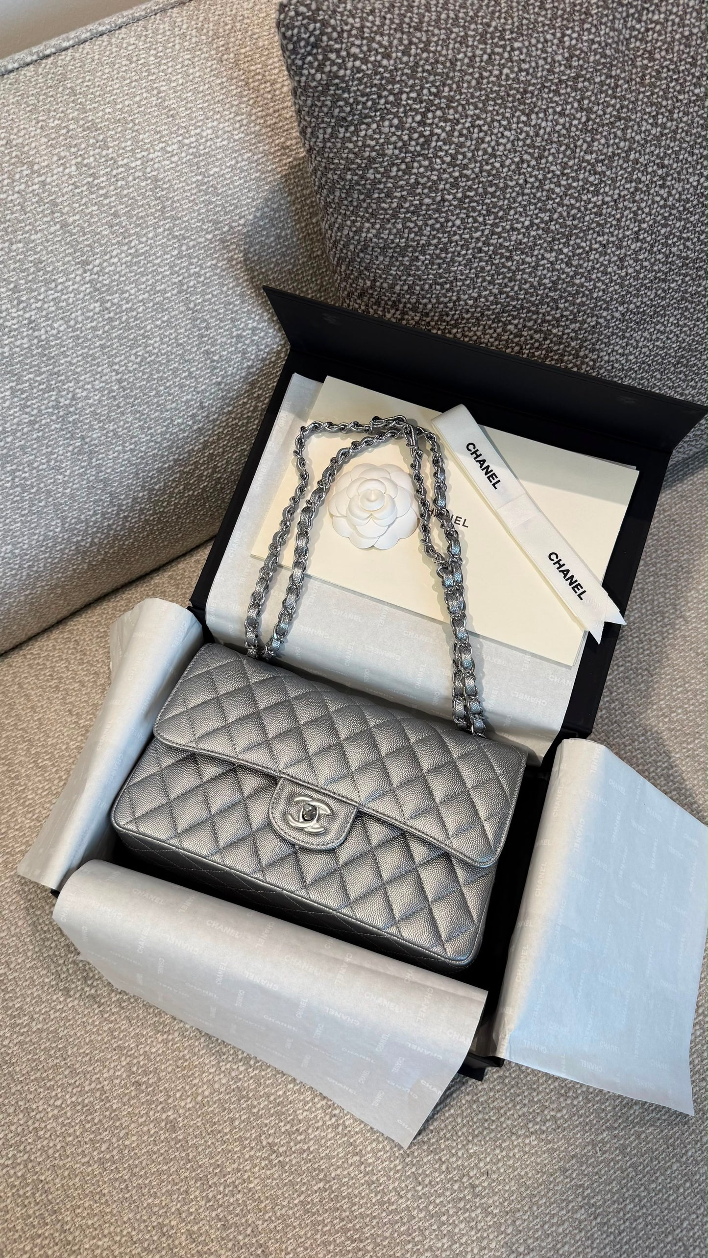 Double flap bag medium