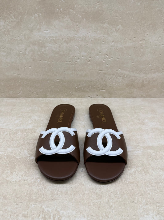 Coco Mules — Brown &White