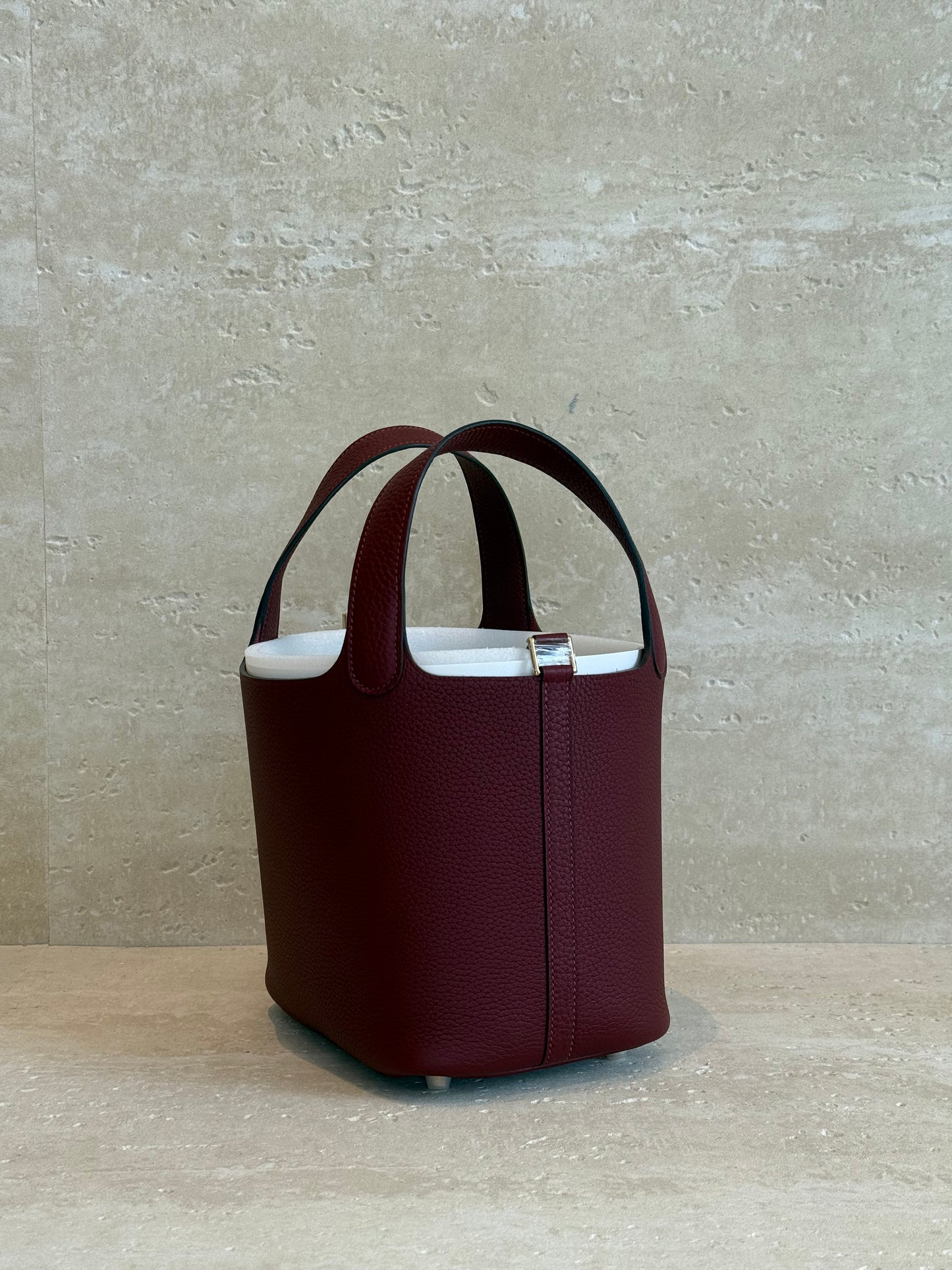 Hermès Picotin 18 — Maroon