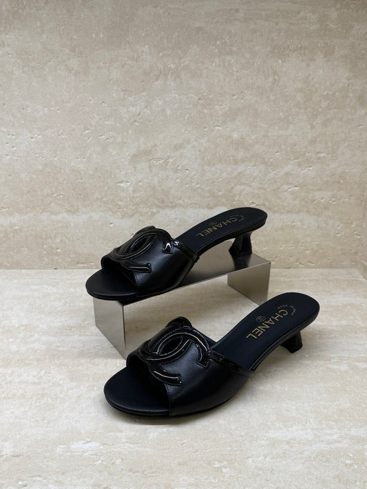 Coco heels— black