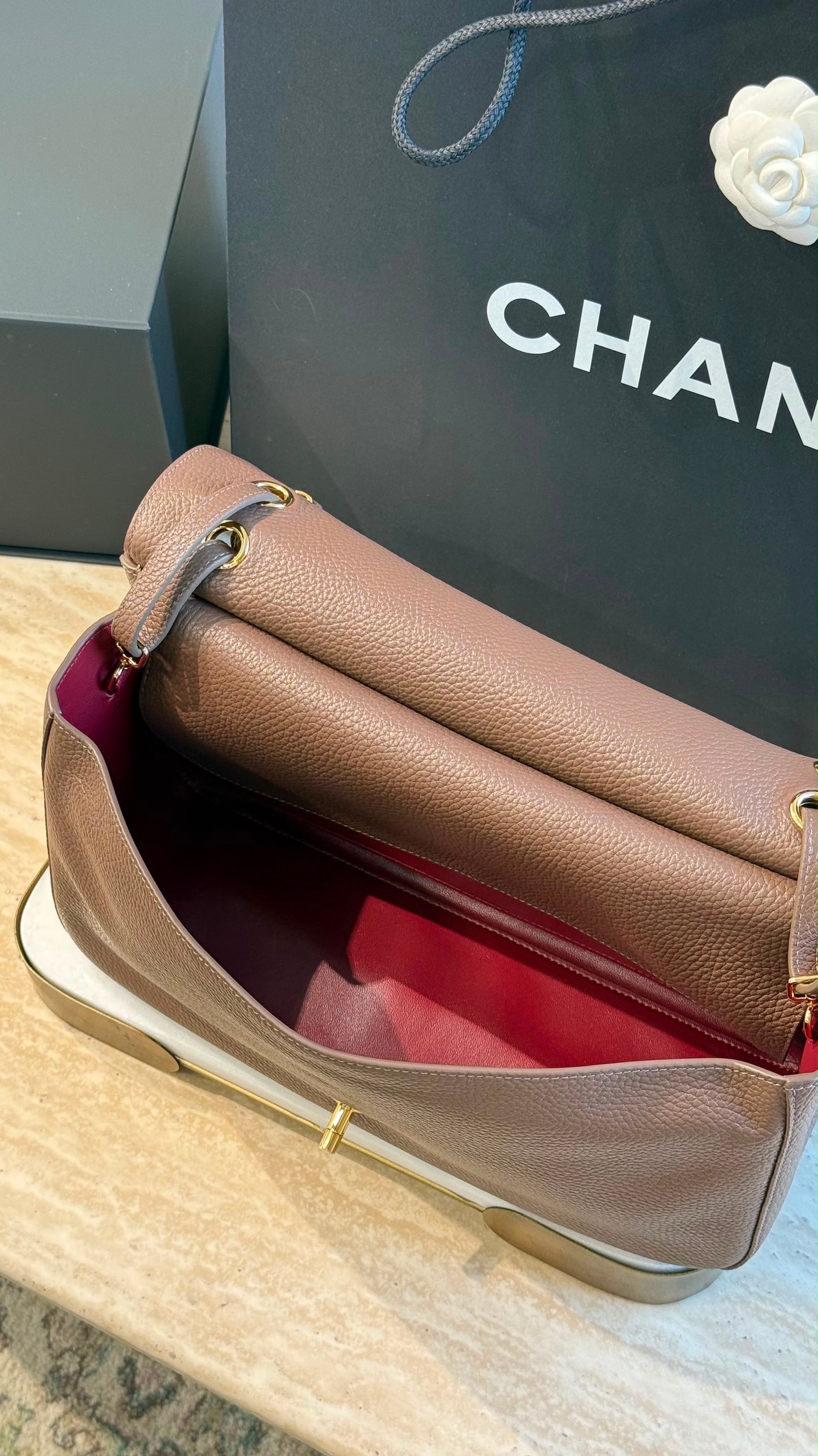 Shopping bag brown