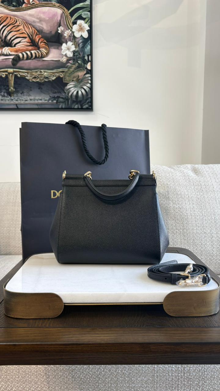 DG SMALL