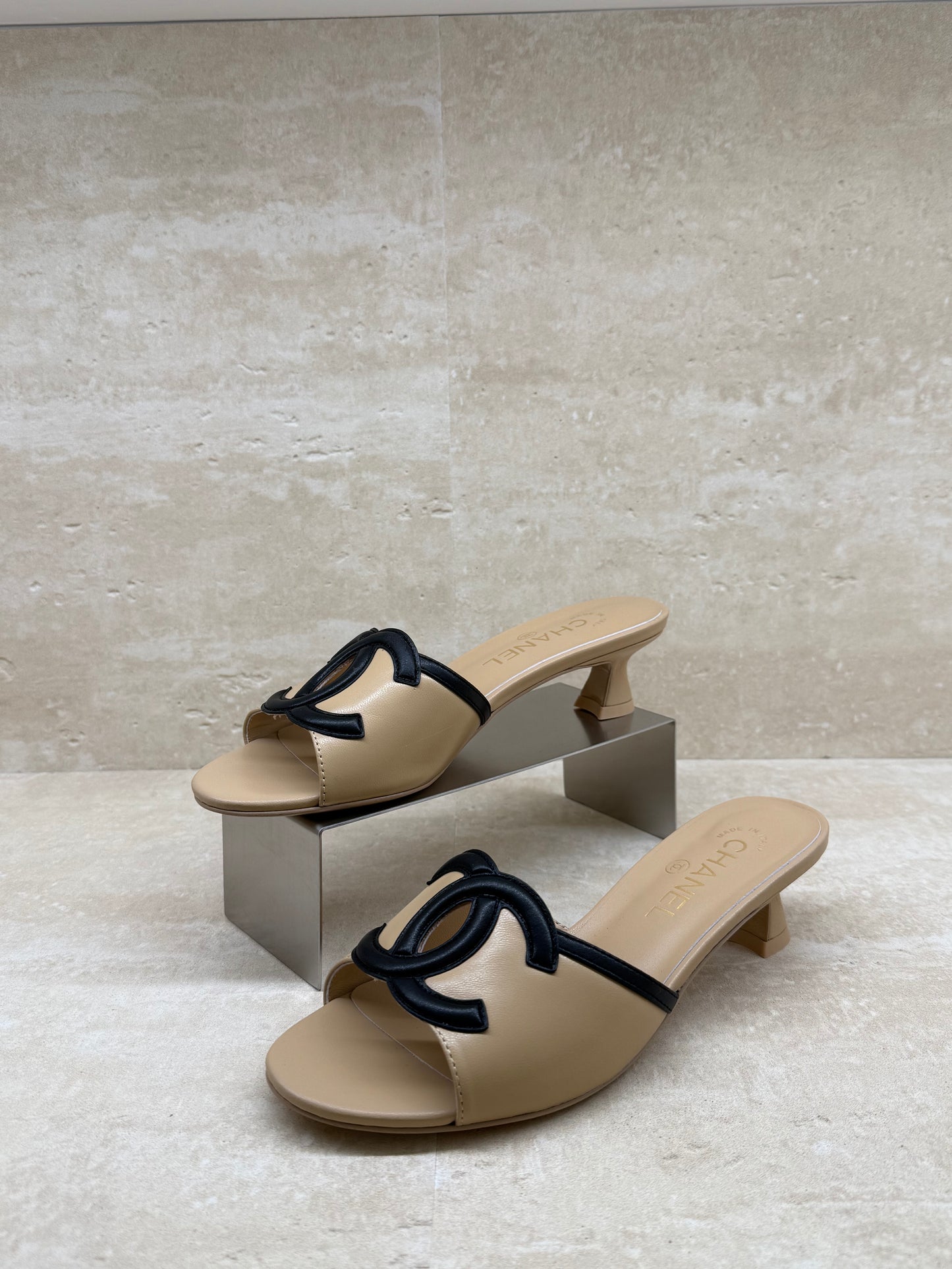Coco Heel — Beige