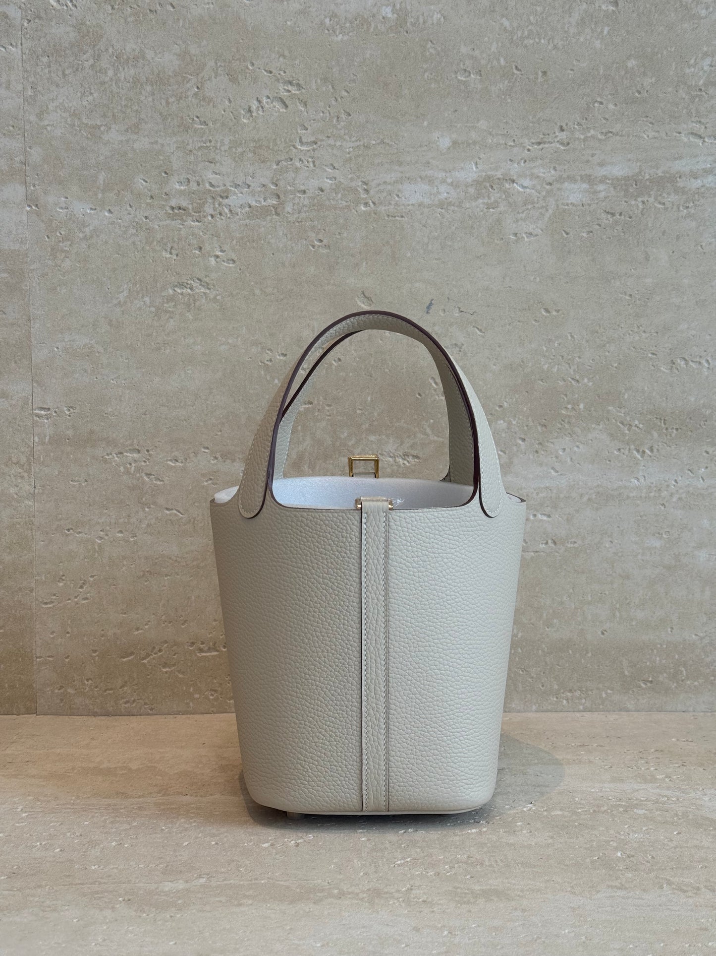 Hermès Picotin 18 — Off-White
