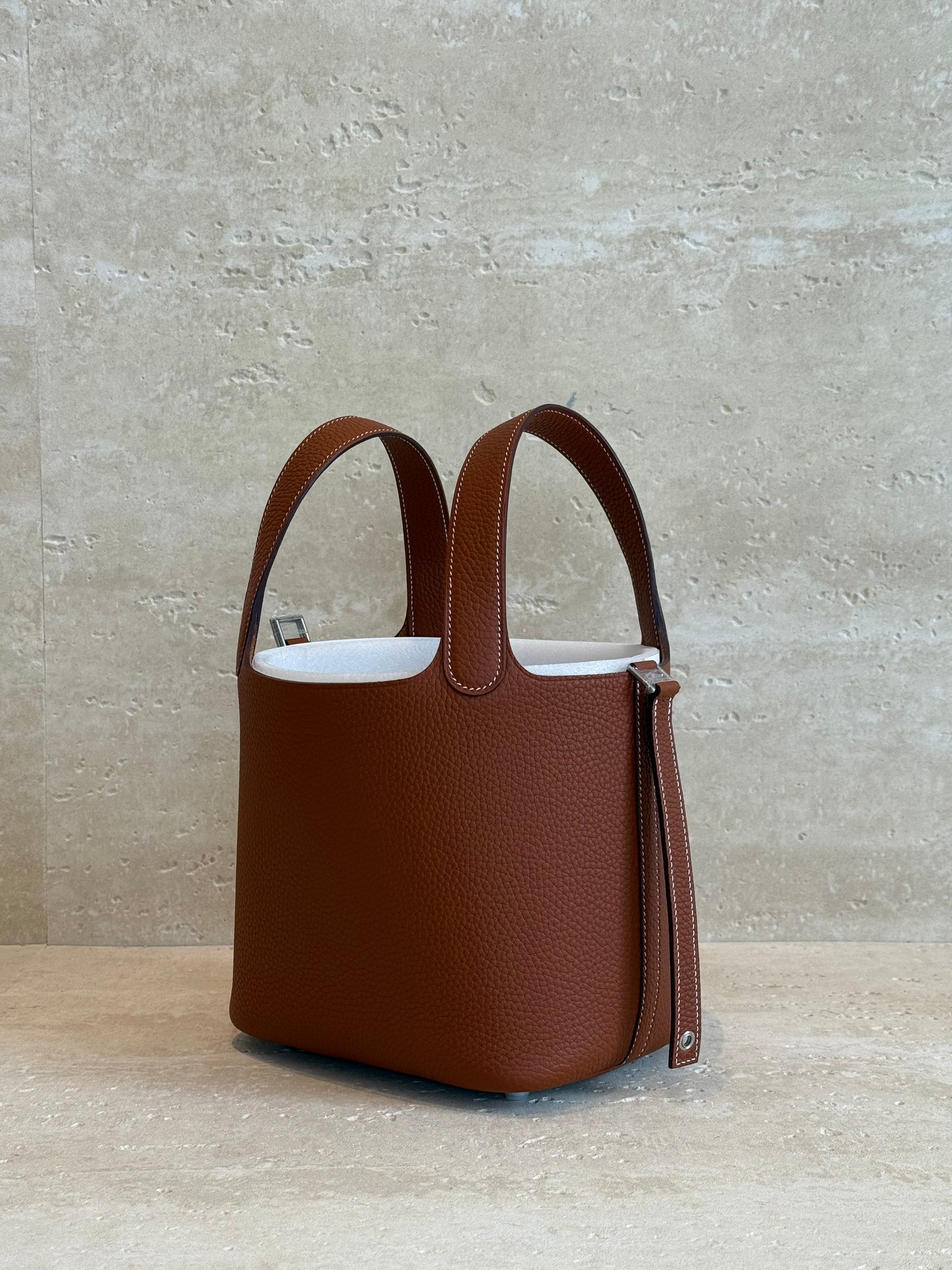 Hermès Picotin 18 — Brown