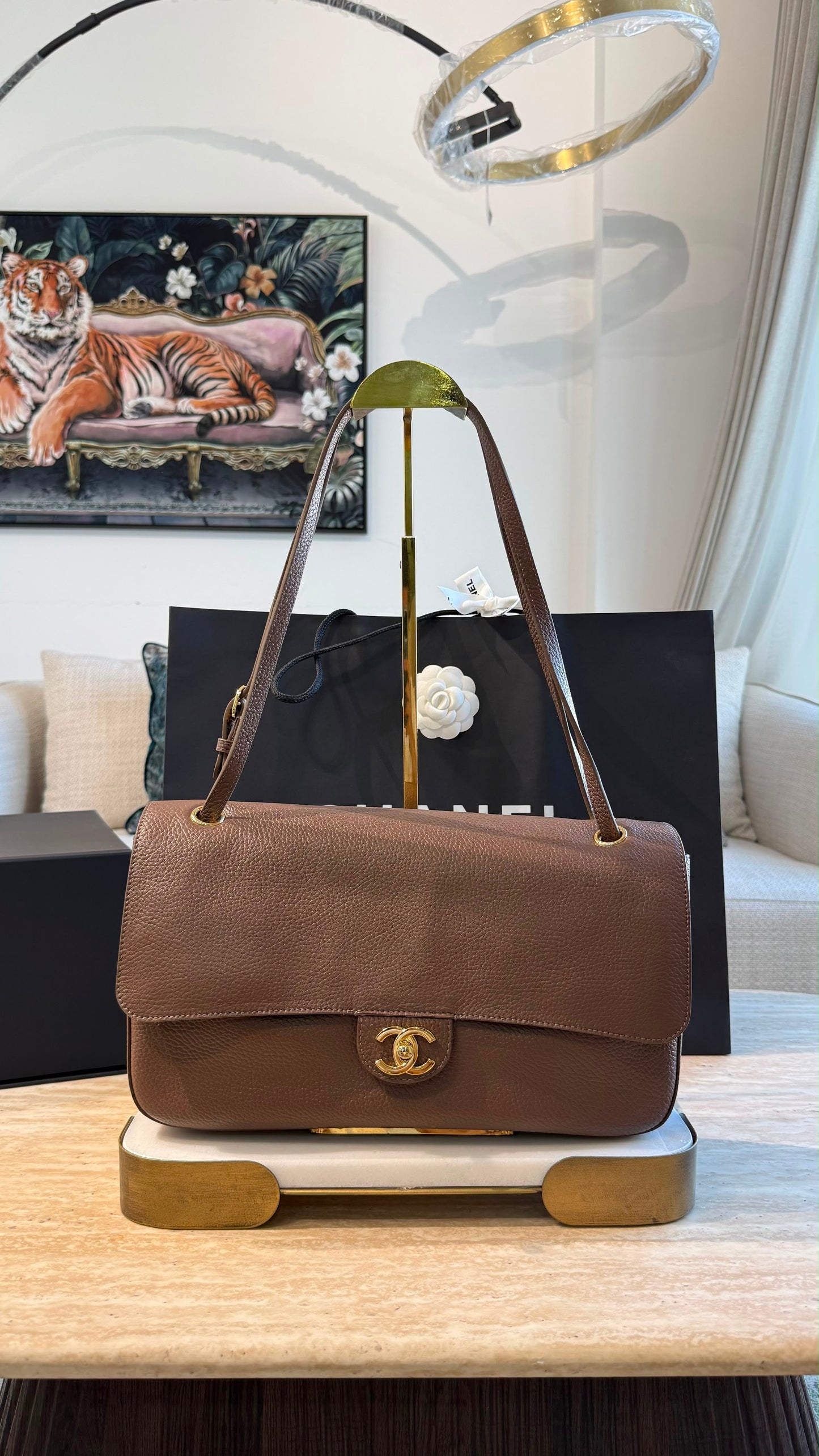 Shopping bag brown