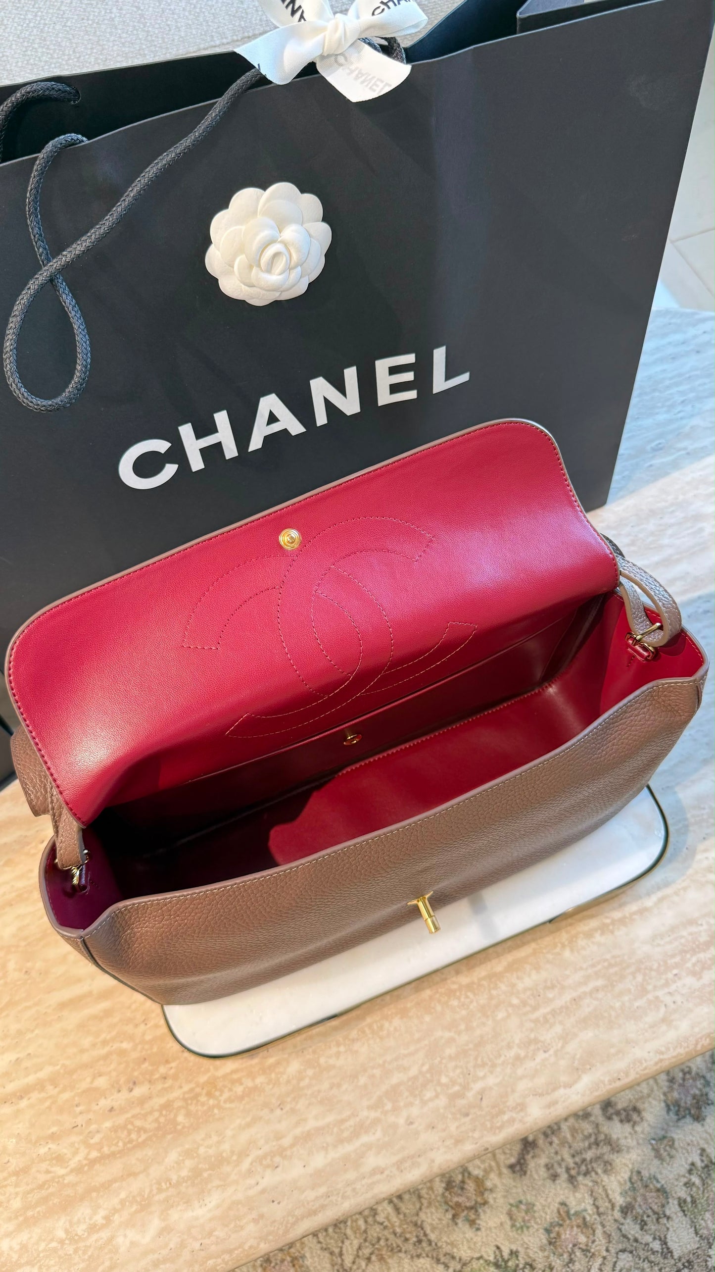 Shopping bag brown